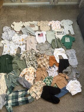 Huge Lot of Baby Boy Clothes Sz 0-3 mos & 3-6 mos One pieces Sleepers Top pants